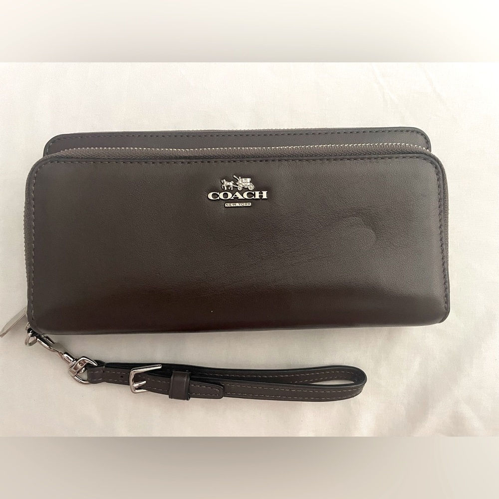 ❌SOLD❌🔥COACH WALLET🔥 ❌SOLD❌